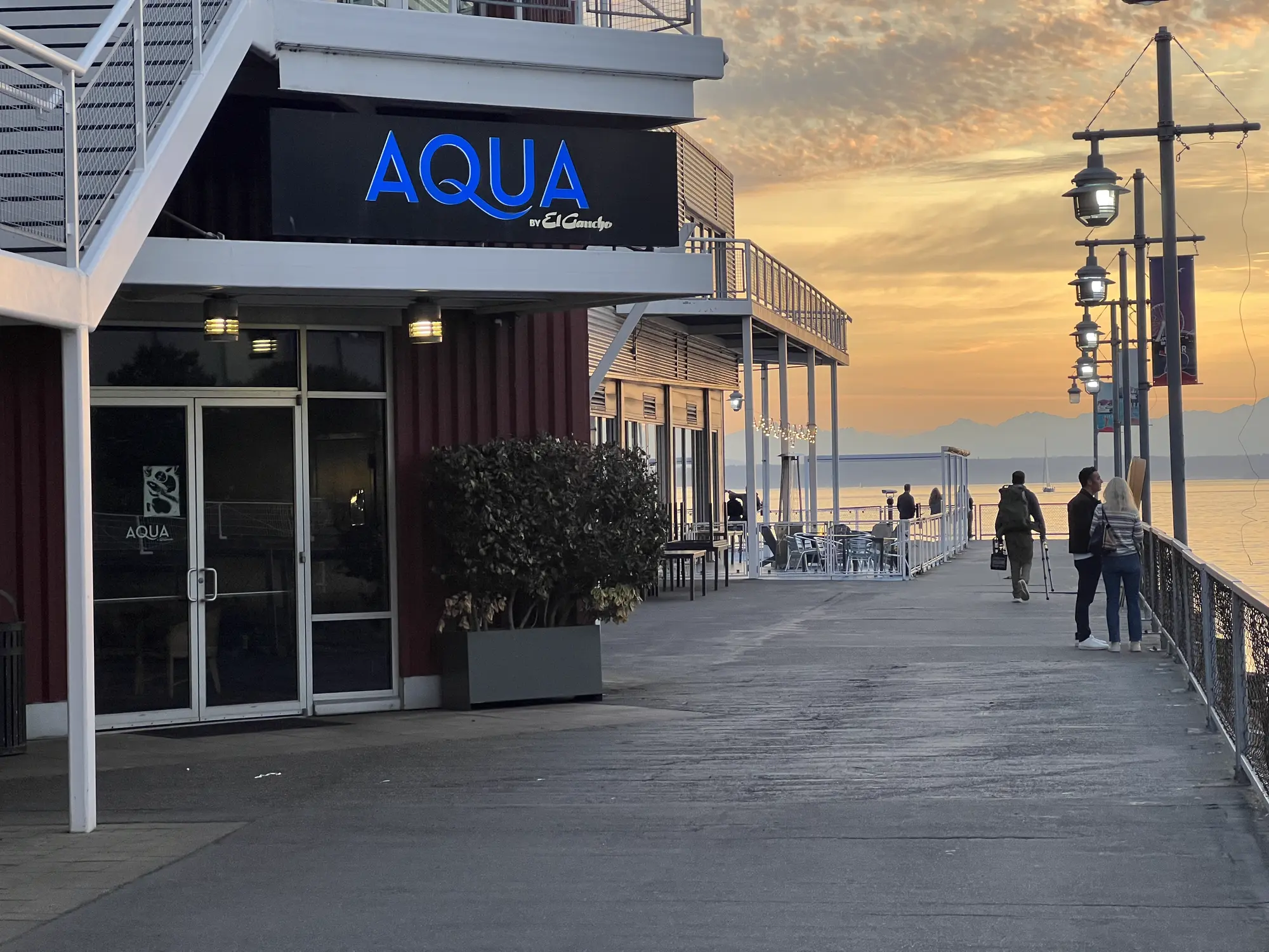 AQUA by El Gaucho on Pier 70 — the splurge waterfront dinner pick for cruise-eve evenings
