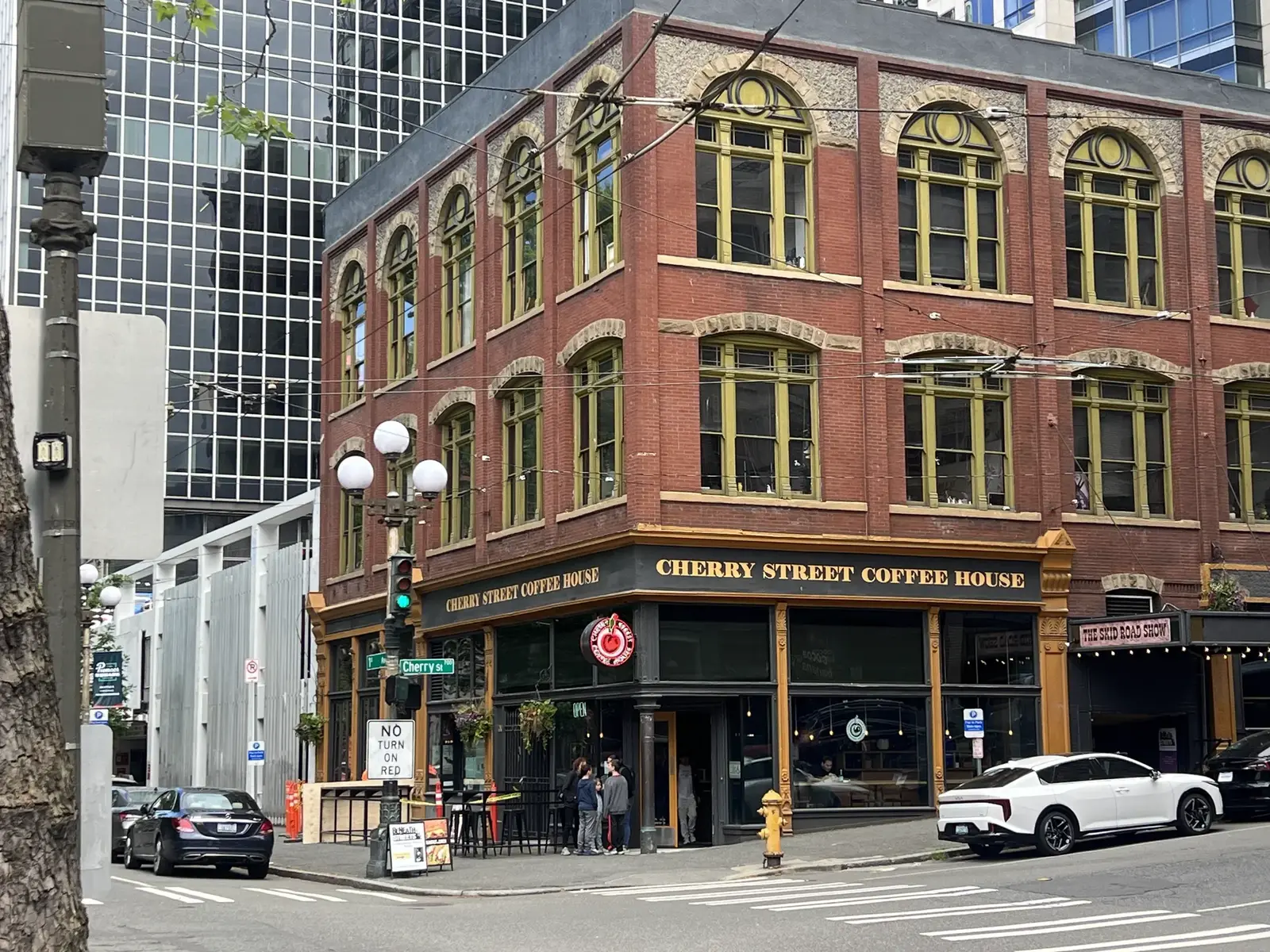 Cherry Street Coffee shop in Seattle